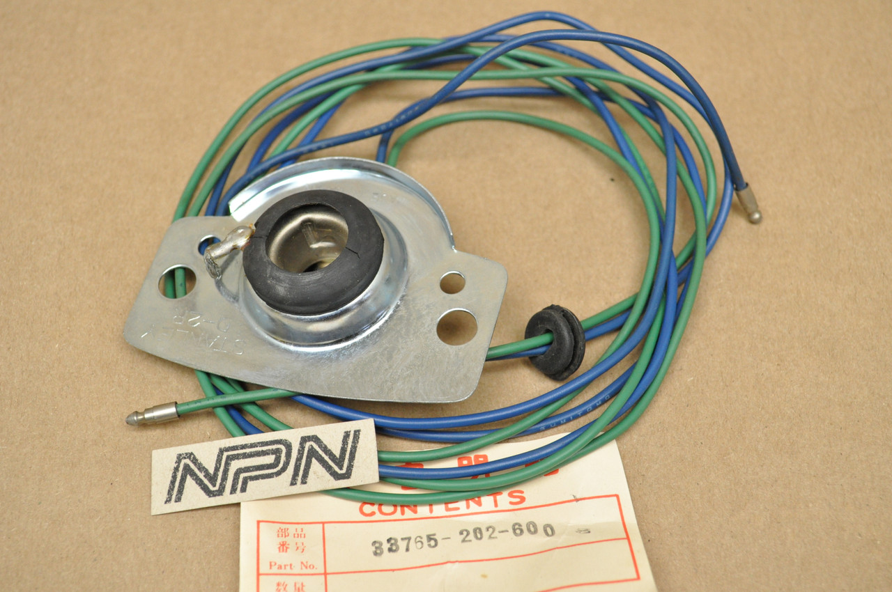 NOS Honda CA95 CB92 Rear Brake Tail Light Lamp Socket Plate 33765-202-600