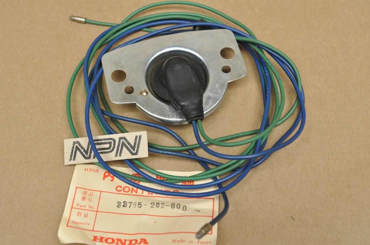 NOS Honda CA95 CB92 Rear Brake Tail Light Lamp Socket Plate 33765-202-600