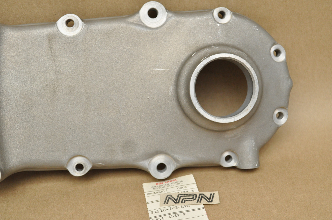 NOS Honda F400 K1 F500 Roto Tiller Right Transmission Case Cover 21110-723-670