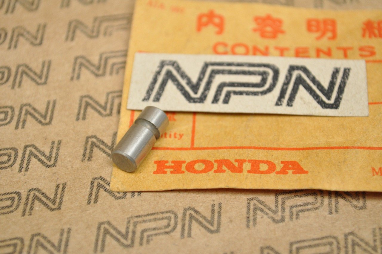 NOS Honda CB450 CB500 CL450 TL250 XL250 XL350 Fork Guide Pin 24261-356-000