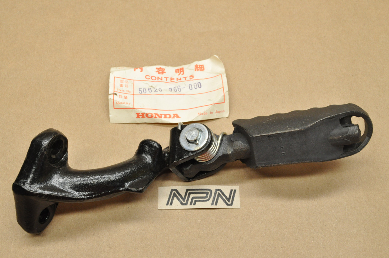 NOS Honda XL350 K0-K1 Right Foot Peg Rest Step Bracket Assembly 50620-356-000