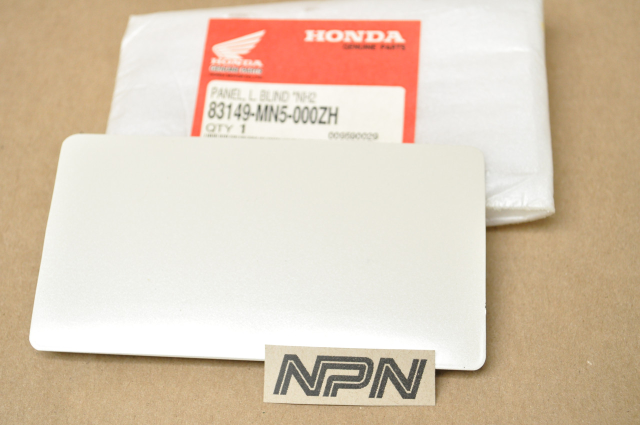 NOS Honda 1990 GL1500 SE Gold Wing Left Shelter Blind Panel 83149-MN5-000 ZH