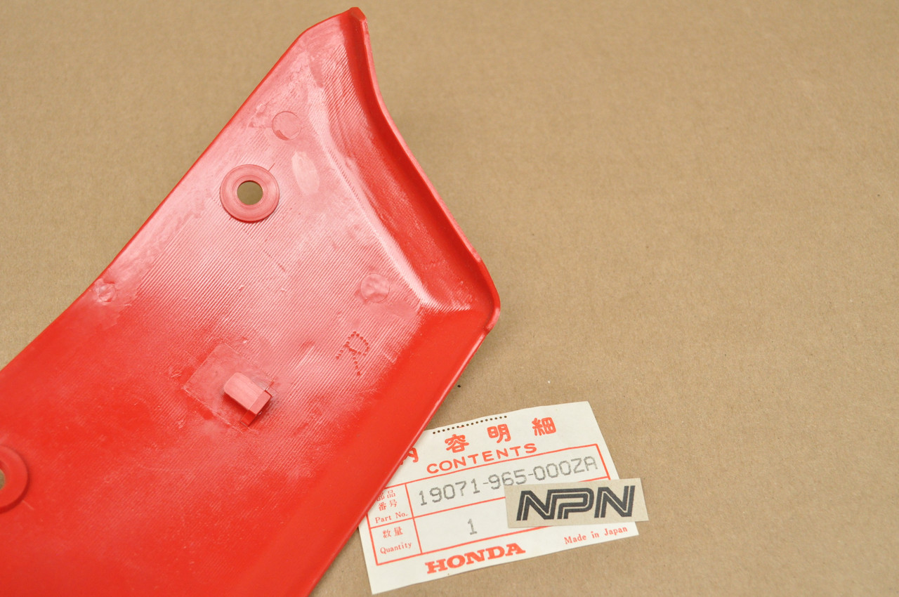NOS Honda 1983-85 ATC200 X Fuel Gas Tank Right Air Shroud Cover 19071-965-000 ZA