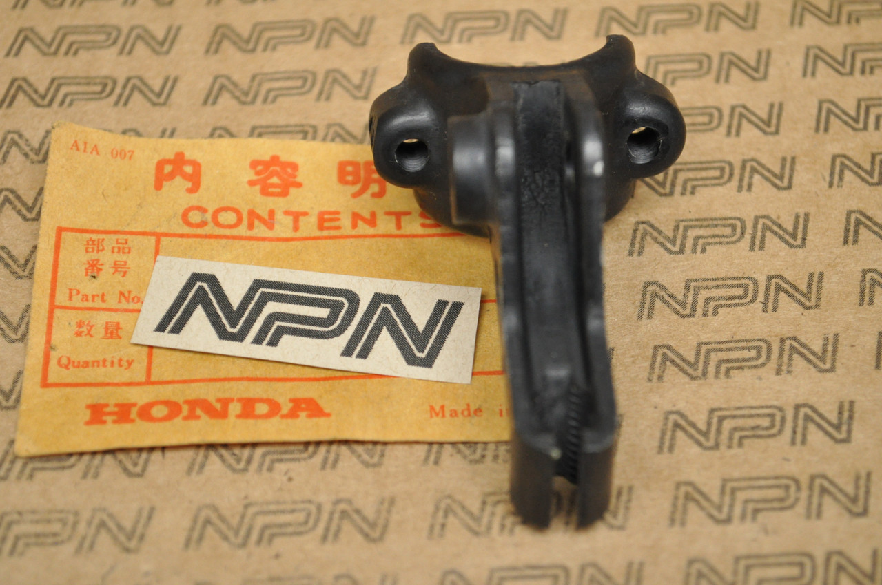 NOS Honda CR125 CR250 CR450 CR480 Right Brake Lever Perch Bracket 53171-KA4-003