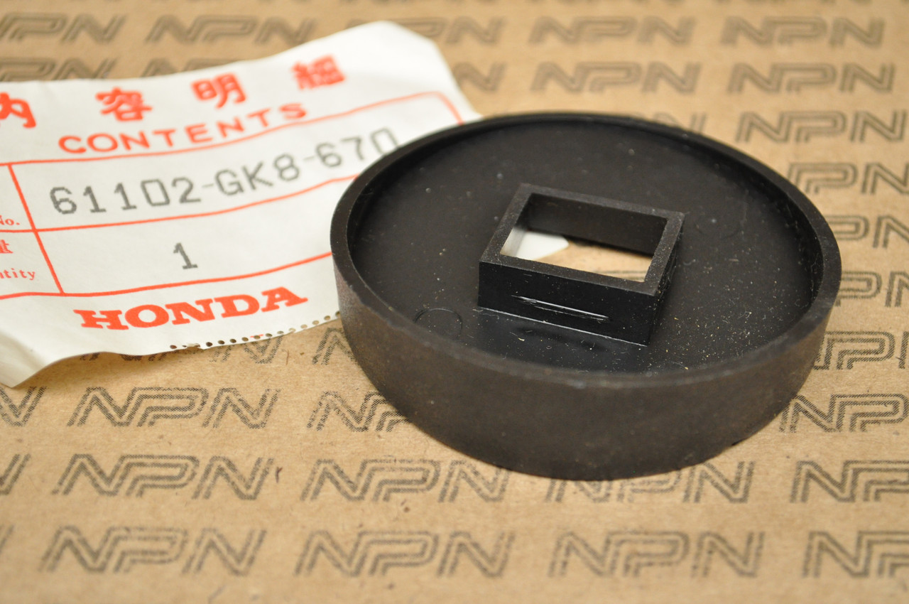 NOS Honda NB50 NH80 Aero NQ50 Spree Right Front Reflector Base 61102-GK8-670