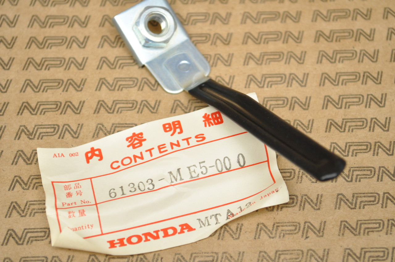 NOS Honda 1983-85 CB650 SC 1983-84 VT500 FT Head Light Case Nut 61303-ME5-000