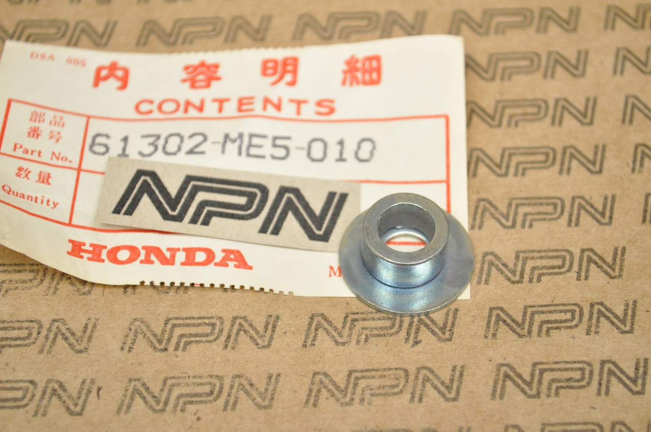 NOS Honda CB650 SC VF1100 S VT500 FT Head Light Case Collar 61302-ME5-010