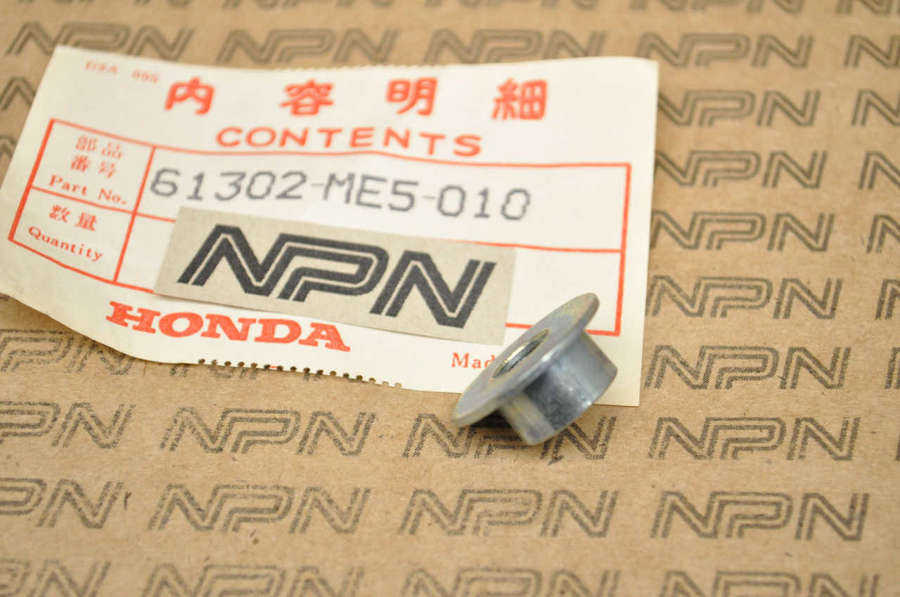 NOS Honda CB650 SC VF1100 S VT500 FT Head Light Case Collar 61302-ME5-010