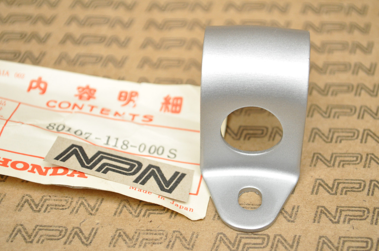 NOS Honda SL70 Rear Fender Dark Silver Mount Stay Bracket 80107-118-000 S