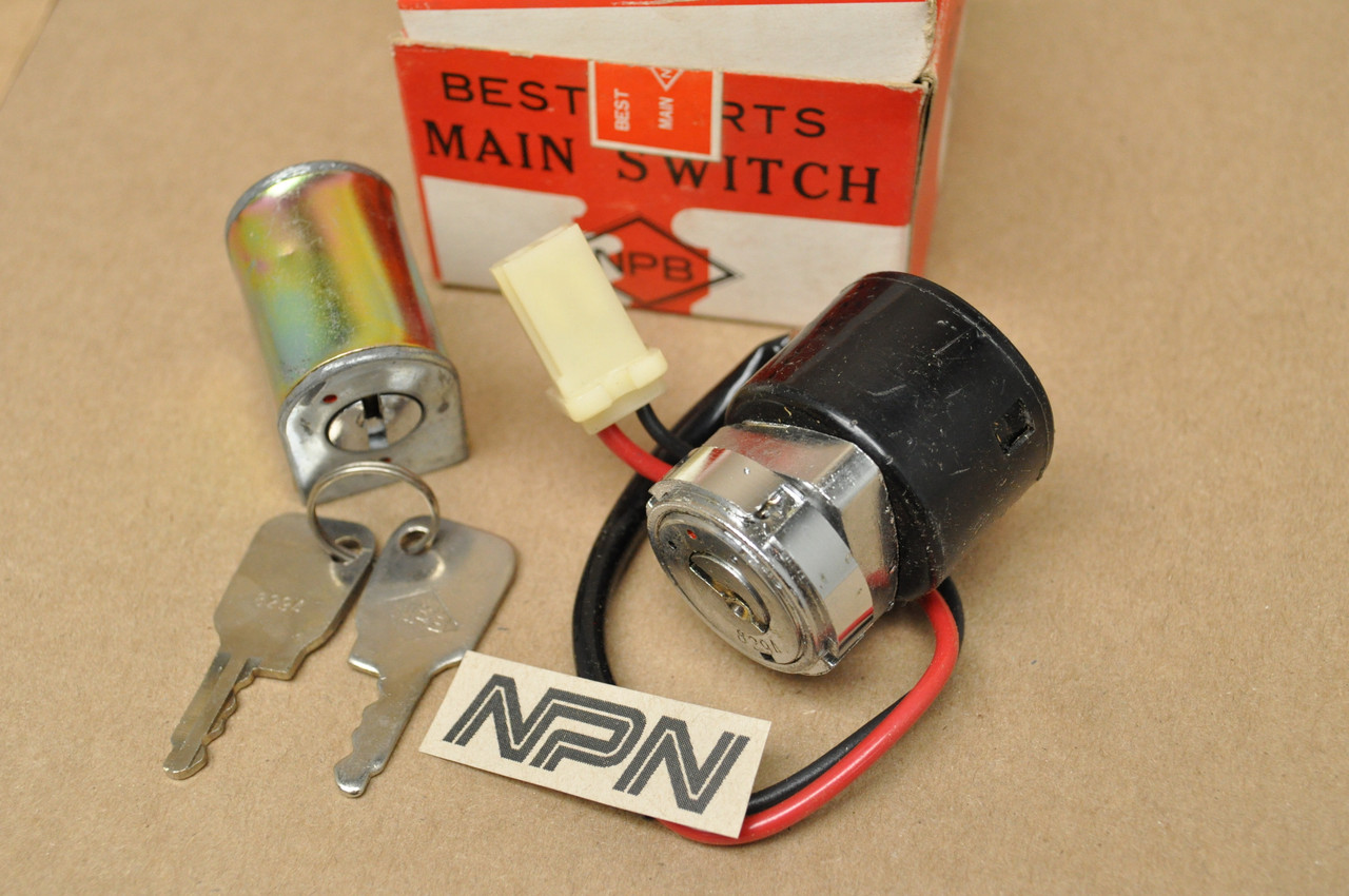 NOS Honda CL90 S90 NPB Ignition Switch , Steering Lock & Key Kit 35010-028-010