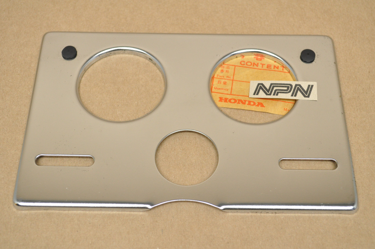 NOS Honda SL350 K1 License Plate Bracket Number Plate  84702-312-670