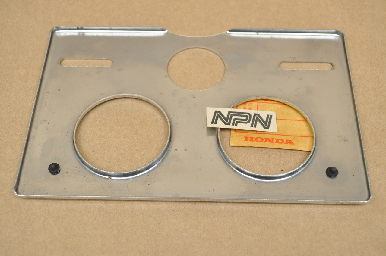 NOS Honda SL350 K1 License Plate Bracket Number Plate  84702-312-670
