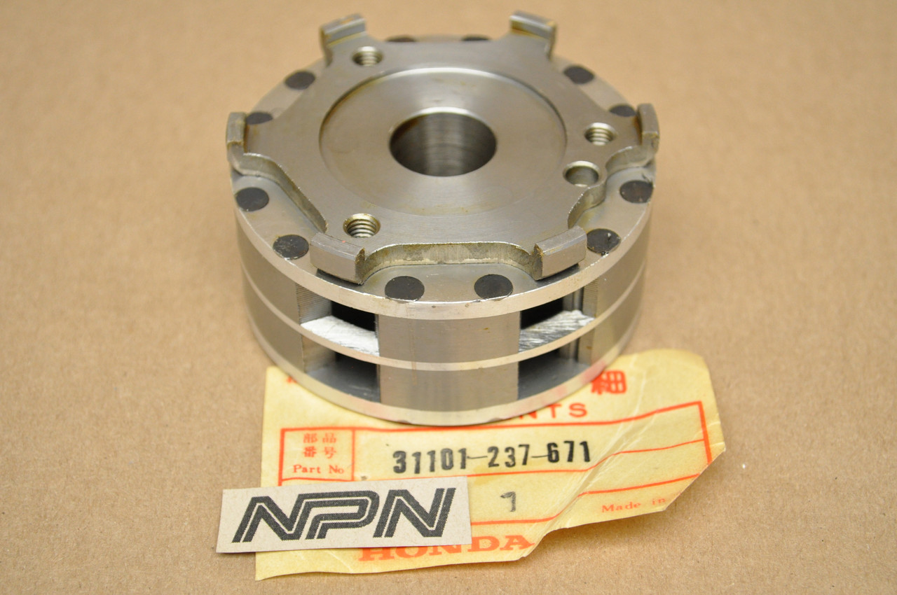 NOS Honda CA175 CD175 Magneto Stator Rotor 31101-237-671