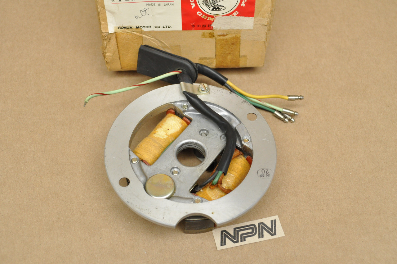 NOS Honda C100 C105 T Stator Coil Breaker Condenser Assembly 31141-001-104