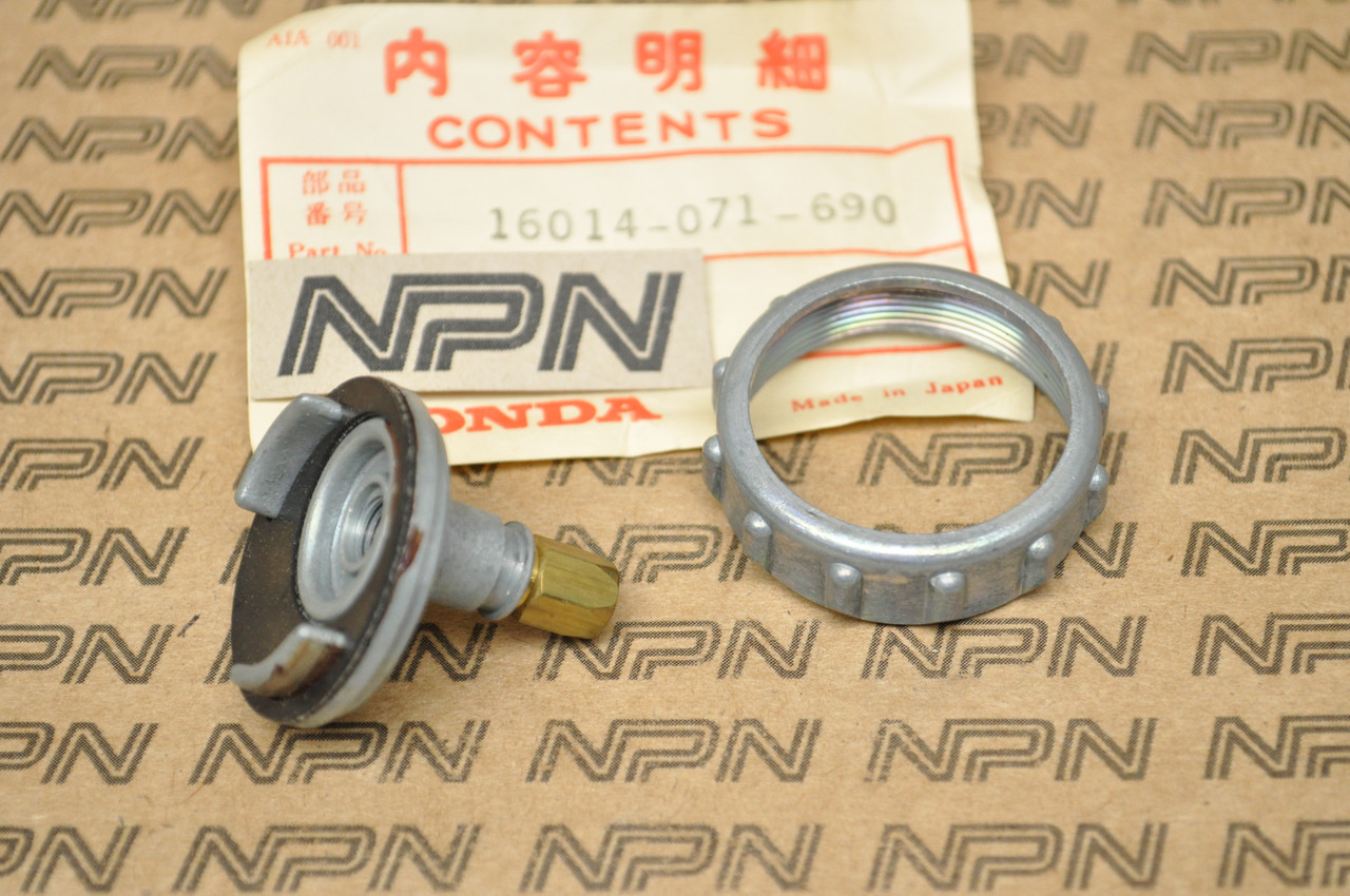 NOS Honda 1977-79 XL75 Carburetor Top Set Cap 16014-071-690