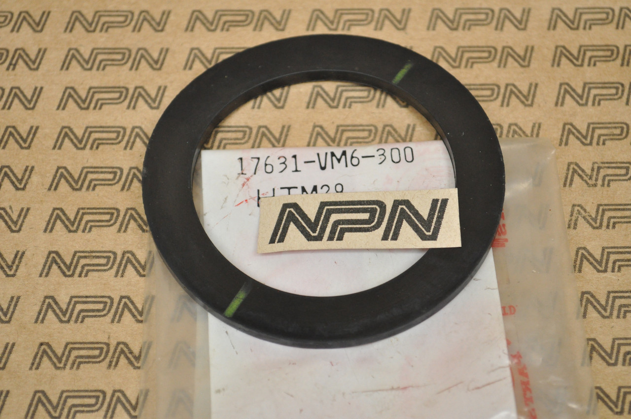 NOS Honda ATC200 ATC250 TRX125 XL500 XR200 XR500 Cap Gasket 17631-VM6-300