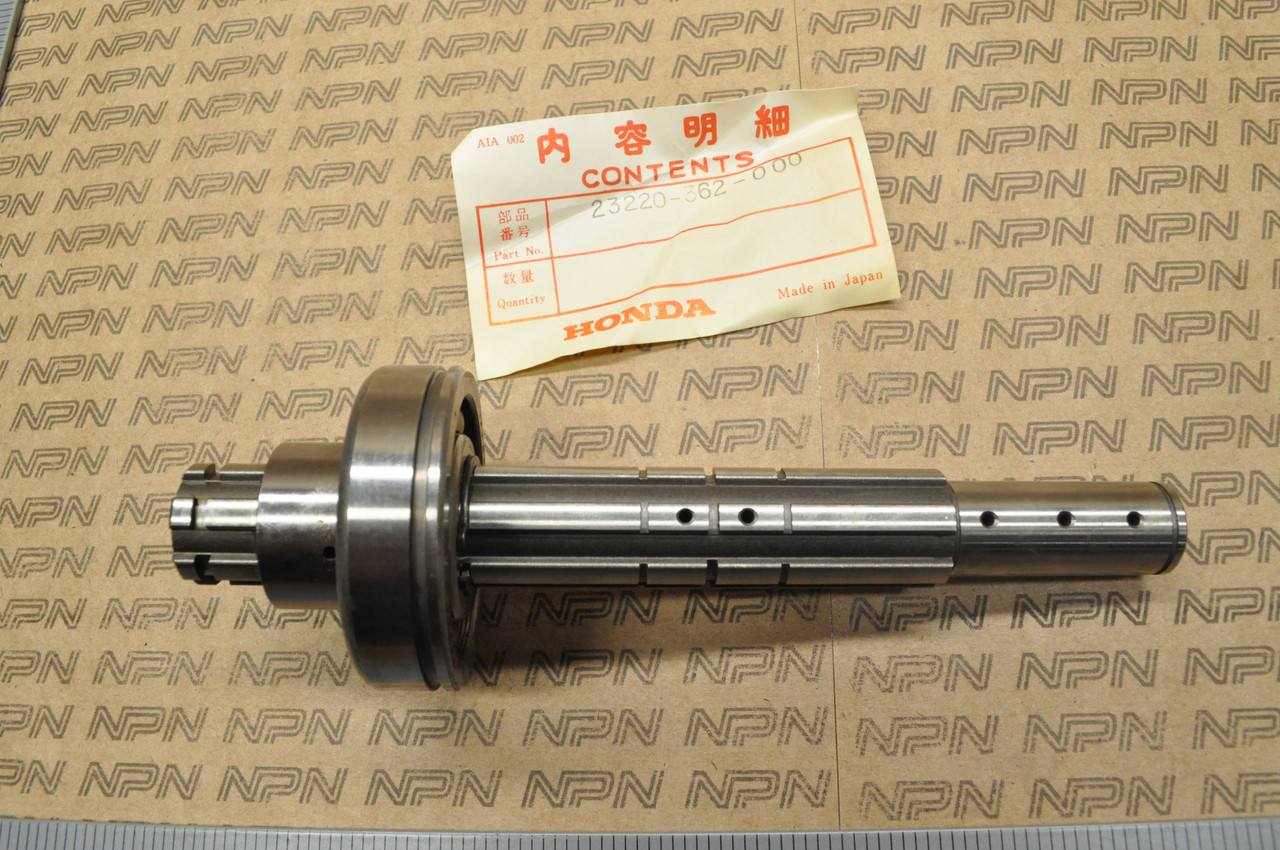 NOS Honda XL175 K0-1977 Transmission Counter Shaft 23220-362-000