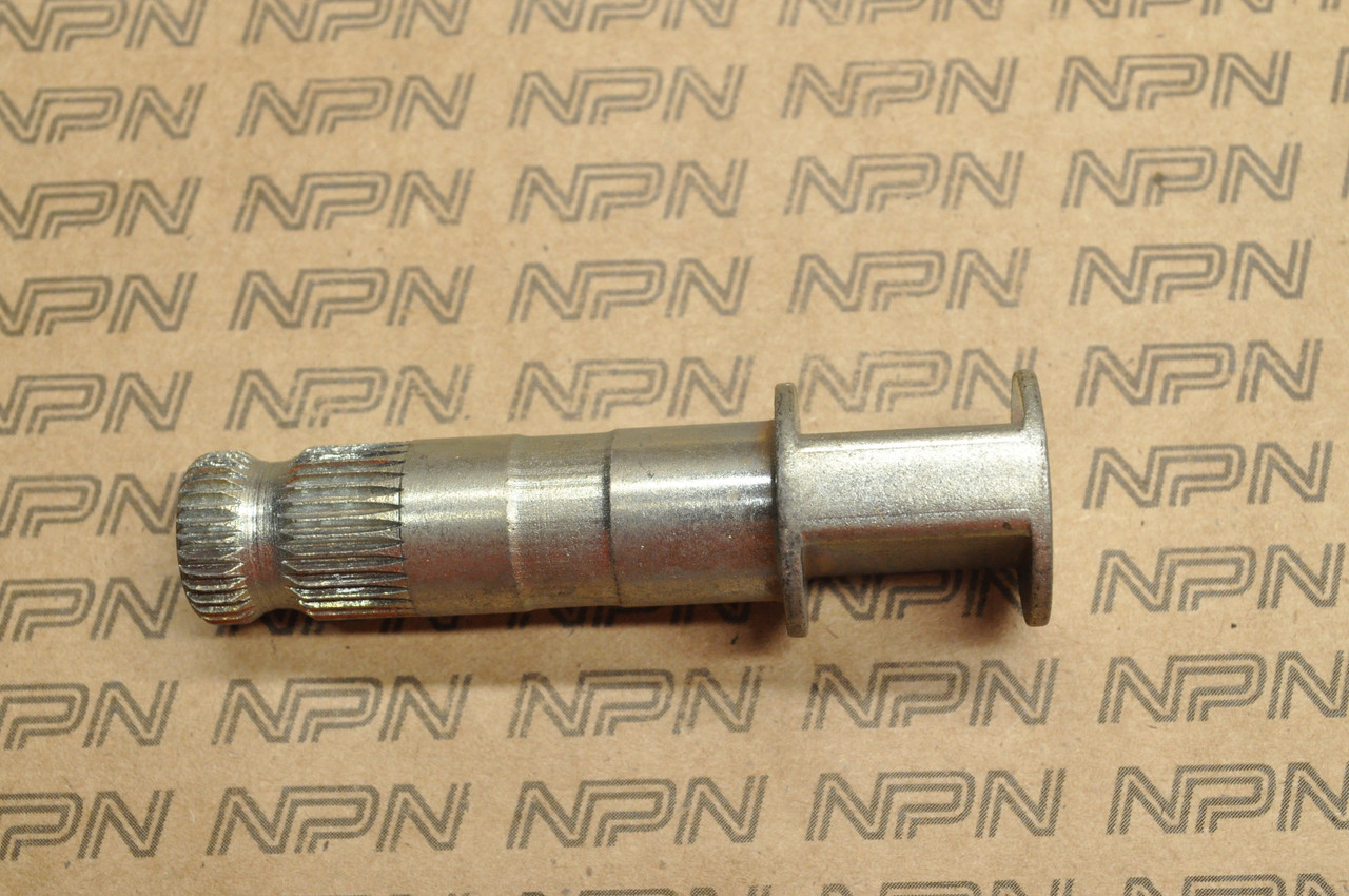 NOS Honda CB750 K0-1976 Rear Brake Shoe Cam Shaft 43141-341-000