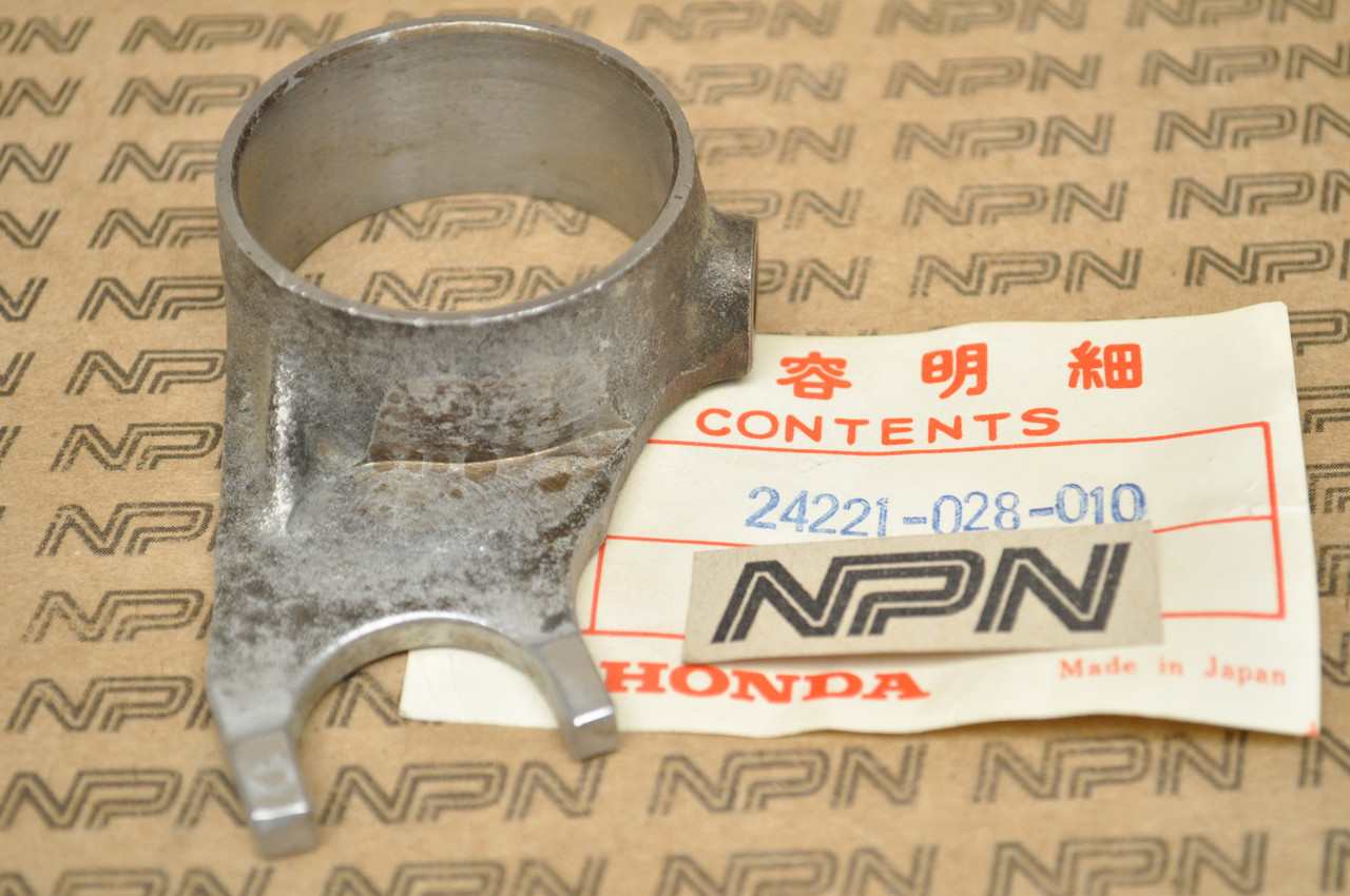 NOS Honda S90 Left Gear Shift Fork  24221-028-010