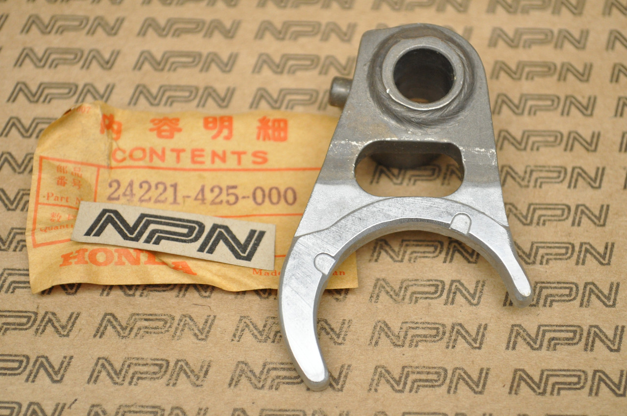 NOS Honda 1979-80 CB750 F CB750K 1979 CB750L Gear Shift Fork 24221-425-000