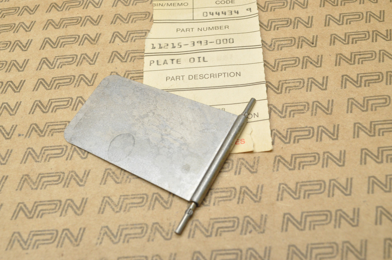 NOS Honda 1976-78 CB750 A Hondamatic Oil Pan Stopper Plate 11215-393-000