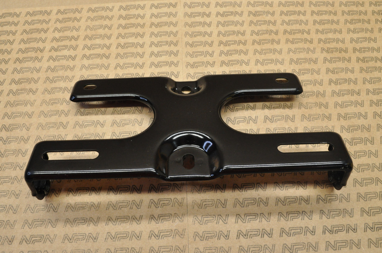 NOS Honda PA50 Hobbit Tail Light License Plate Bracket 84701-148-672 B