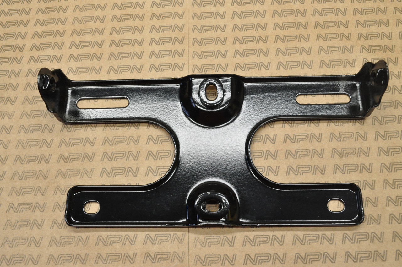 NOS Honda PA50 Hobbit Tail Light License Plate Bracket 84701-148-672 B