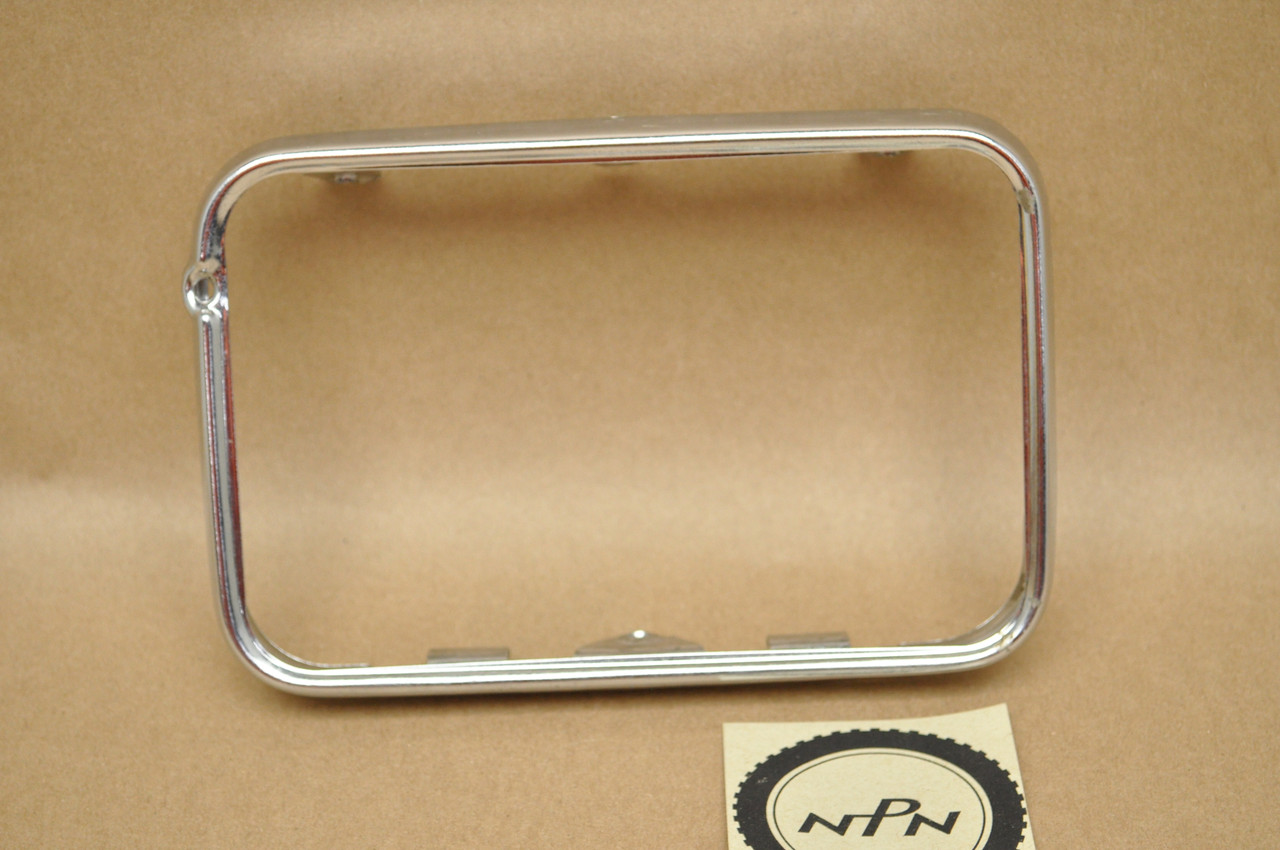NOS Honda CB125 S CB125T FT500 Ascot Head Light Bezel Ring Rim 33101-471-003