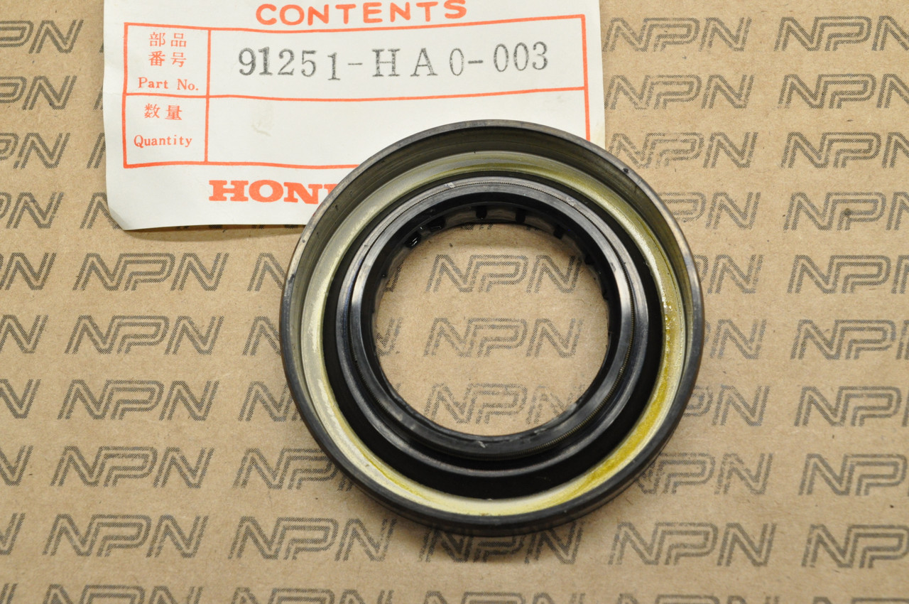 NOS Honda ATC250 ES ATC250SX TRX250 TRX350 Oil Seal 38x64x11 91251-HA0-003