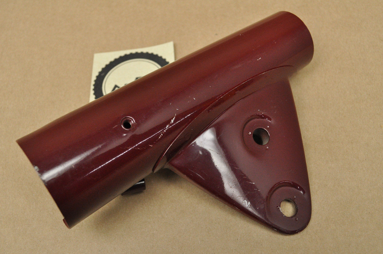 NOS Honda CL450 K2-K4 Right Fork Ear Head Light Stay Bracket 51602-294-670