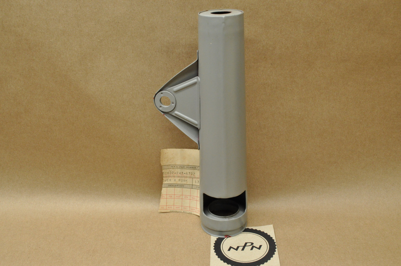 NOS Honda CL125 A SS125 A Right Fork Ear Head Light Stay Bracket 51602-243-670 Z