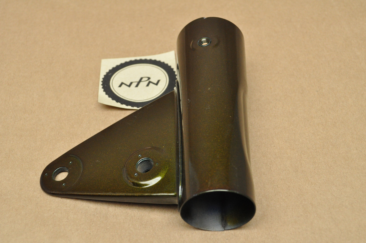 NOS Honda CB350 F Olive Right Head Light Front Fork Ear Mount 51602-333-000 LY