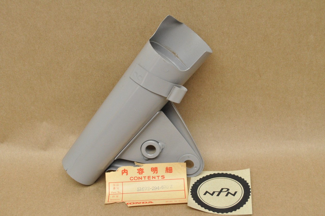 NOS Honda CL450 K2-K4 Right Head Light Fork Ear Stay Bracket 51602-294-670 Z