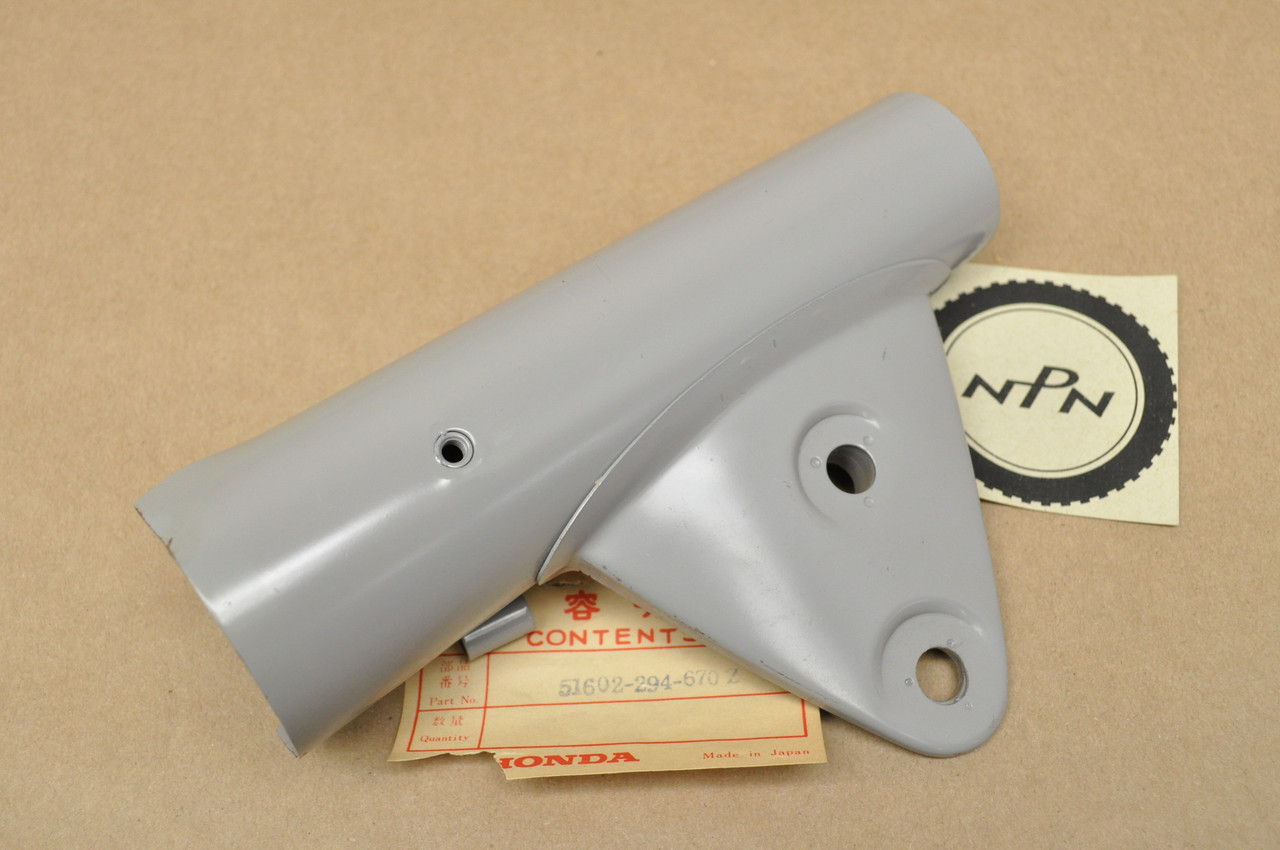 NOS Honda CL450 K2-K4 Right Head Light Fork Ear Stay Bracket 51602-294-670 Z