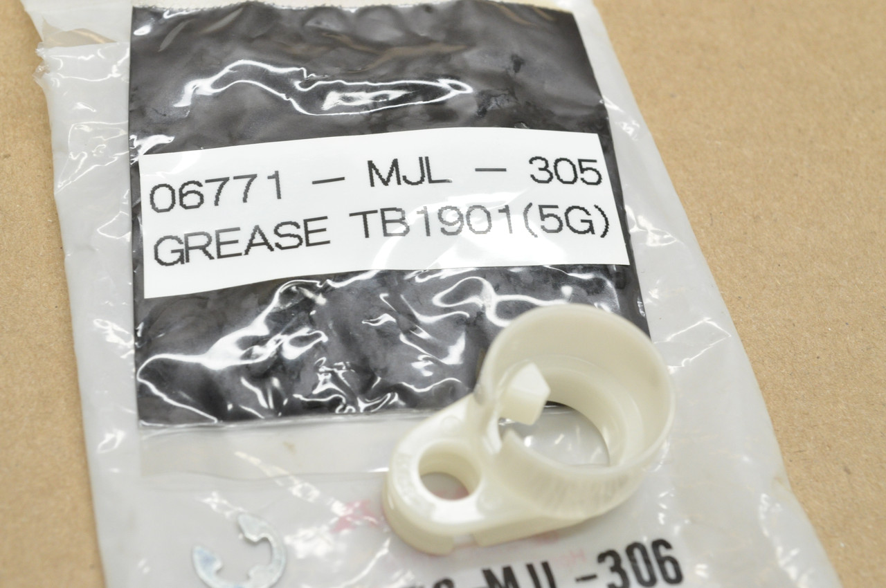 NEW OEM Honda NC700 Seat Lock Cam Kit 06770-MJL-306