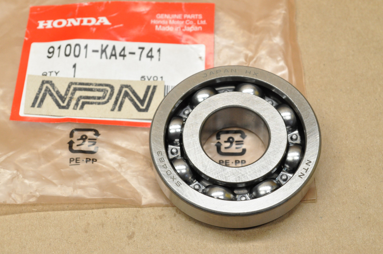NOS Honda ATC250 R CR250 R CR500 R TRX250 R Crank Case Bearing 91001-KA4-741