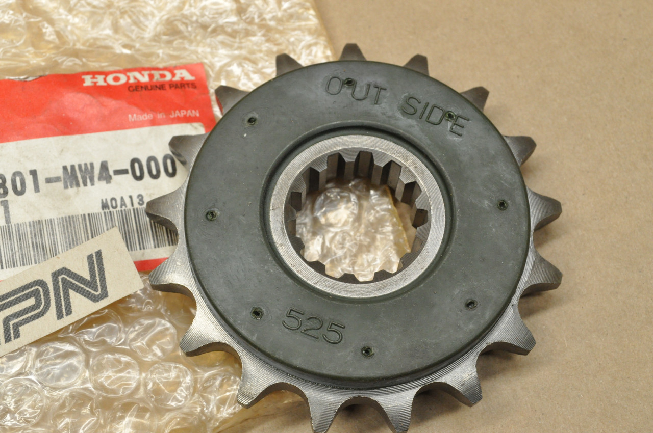 NOS Honda 1994 RVF750 R RC45 Front Drive Sprocket 17T 23801-MW4-000