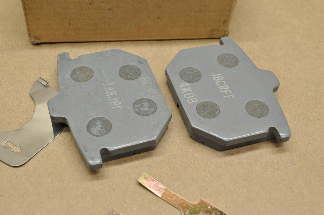 NOS Honda 1979-80 CB750 F 1980 CB900 C Brake Caliper Pad Set 06455-438-405