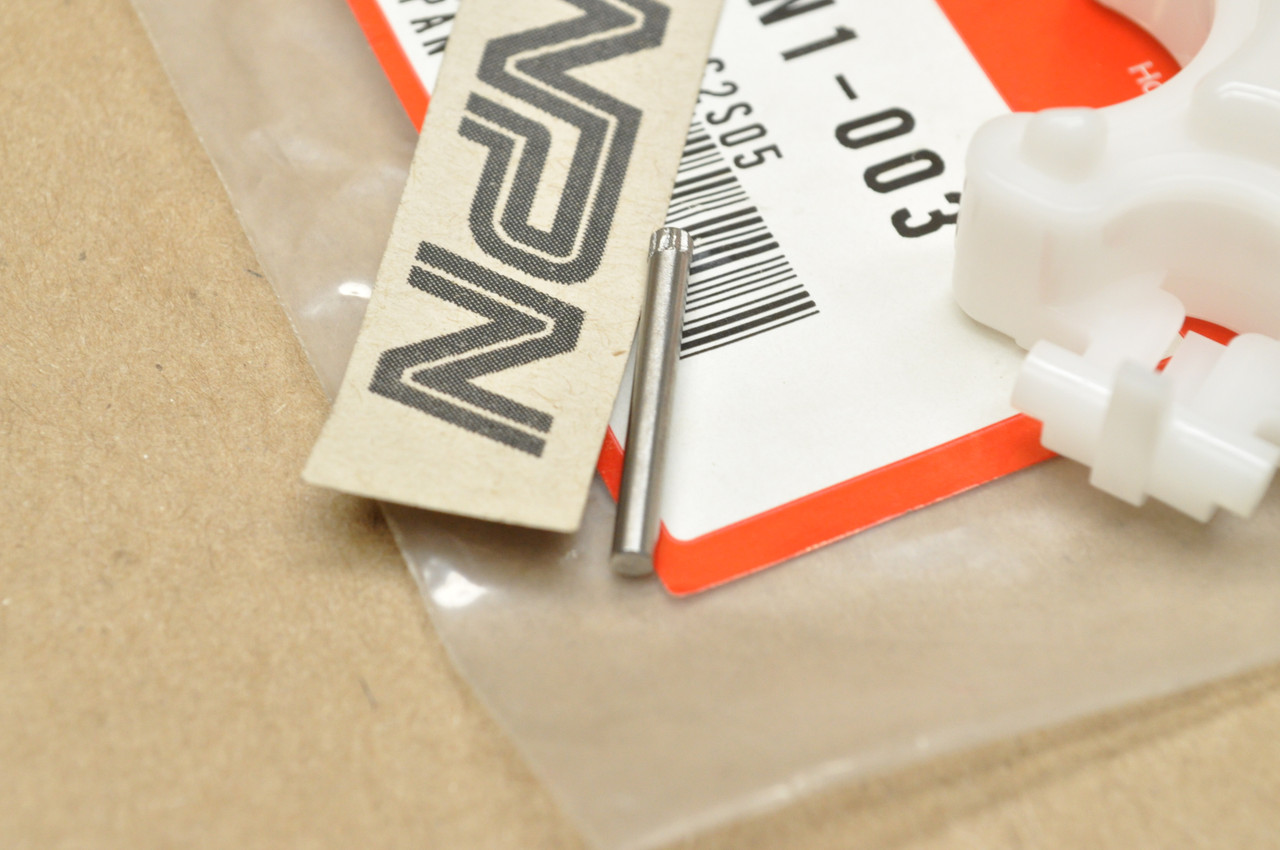 NOS Honda GX670 GXV670 Engine Carburetor Float Set 16013-ZN1-003