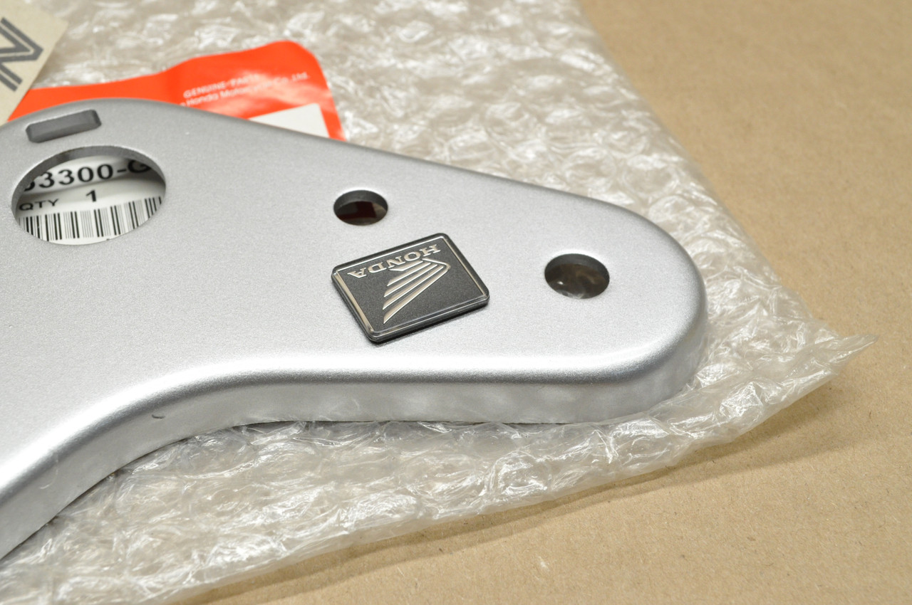 NEW OEM Honda CRF50 F Front Fork Top Triple Tree Bridge Bracket 53300-GEL-A80