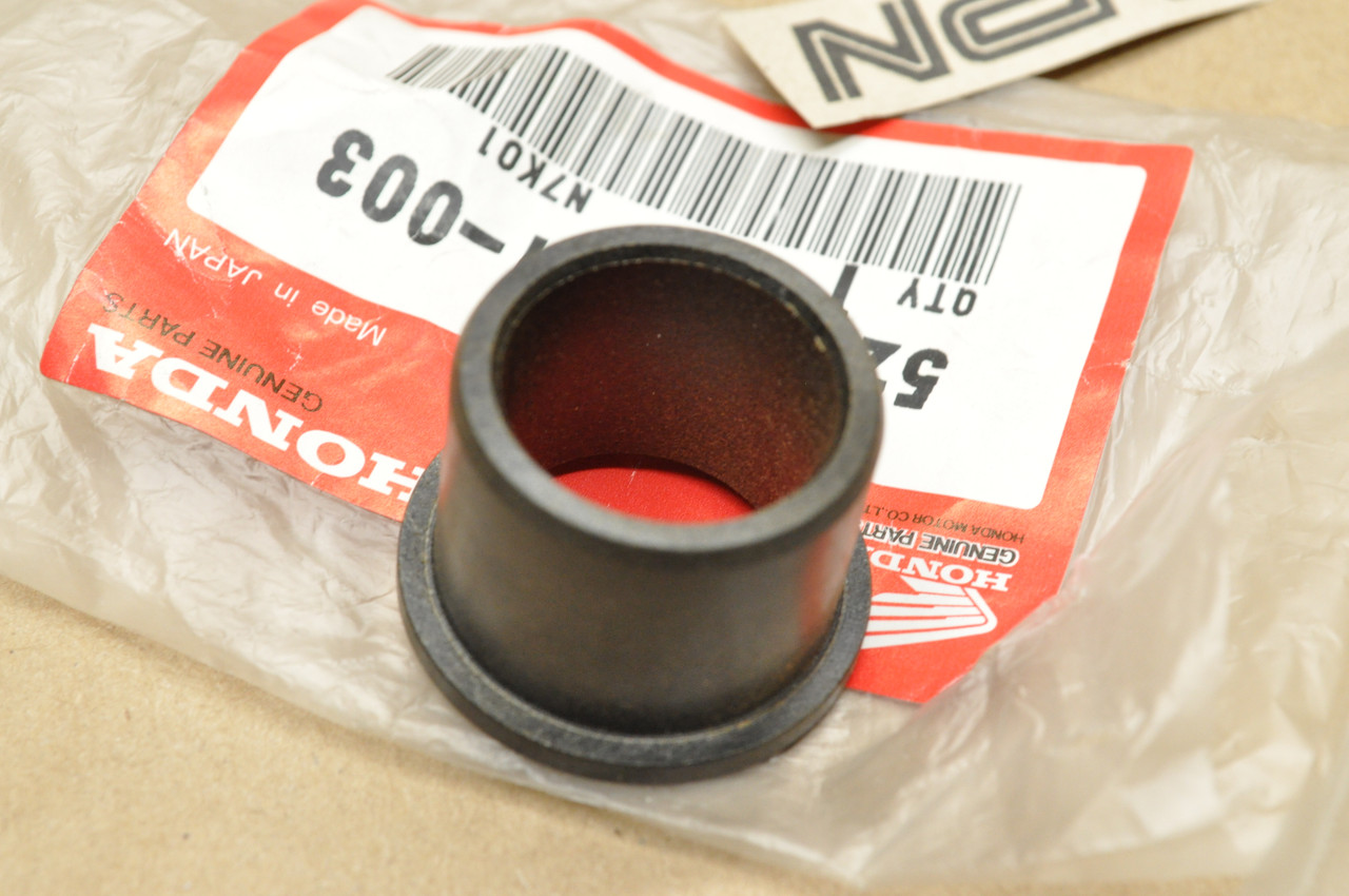 NOS Honda CB400 CB450 CL200 CM400 CM450 XL250 XL350 Pivot Bushing 52109-KC1-003