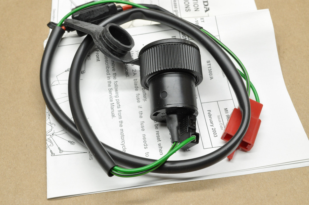 NEW OEM Honda NT700 ST1300 Accessory Socket Plug Outlet 12V 08V70-MCS-100