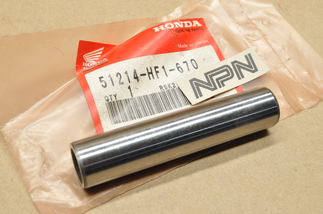 NOS Honda 1990-97 TRX200 TRX200D Fourtrax Knuckle Kingpin Collar 51214-HF1-670