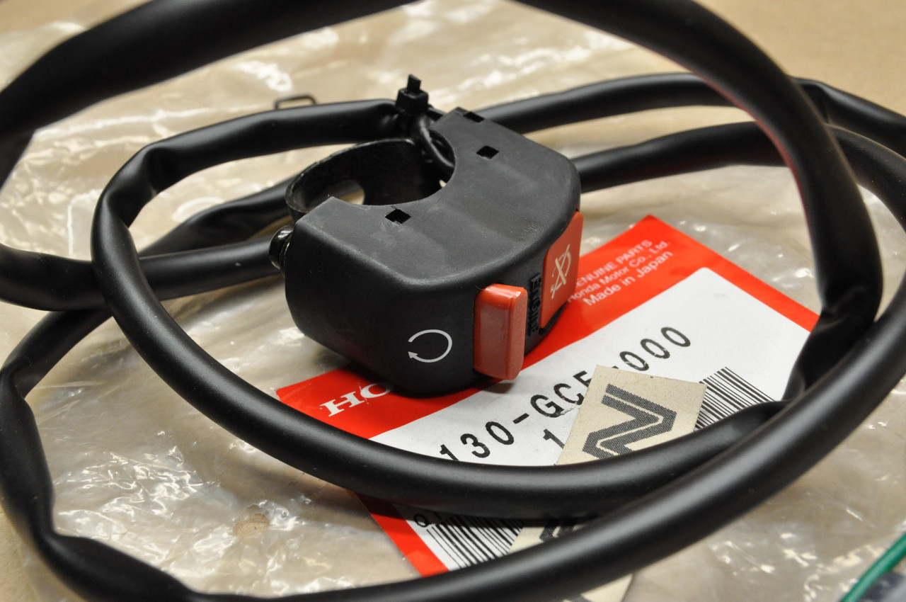 NOS Honda CRF70 F XR70 R Run Kill Off Stop Control Switch 35130-GCF-000