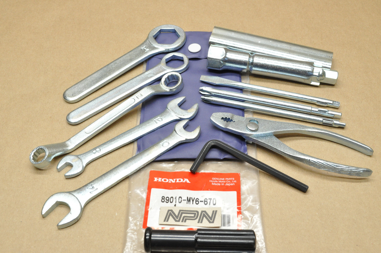 NOS Honda XR650 L Tool Kit Wrench Plier Screwdriver w/ Pouch Bag 89010-MY6-670