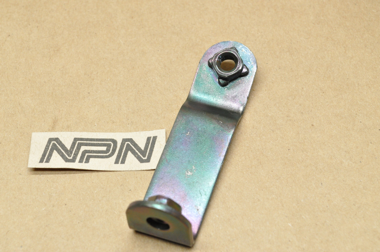 NOS Honda TRX350 TRX400 TRX450 TRX500 Front Guard Stay Bracket 51311-HM7-000