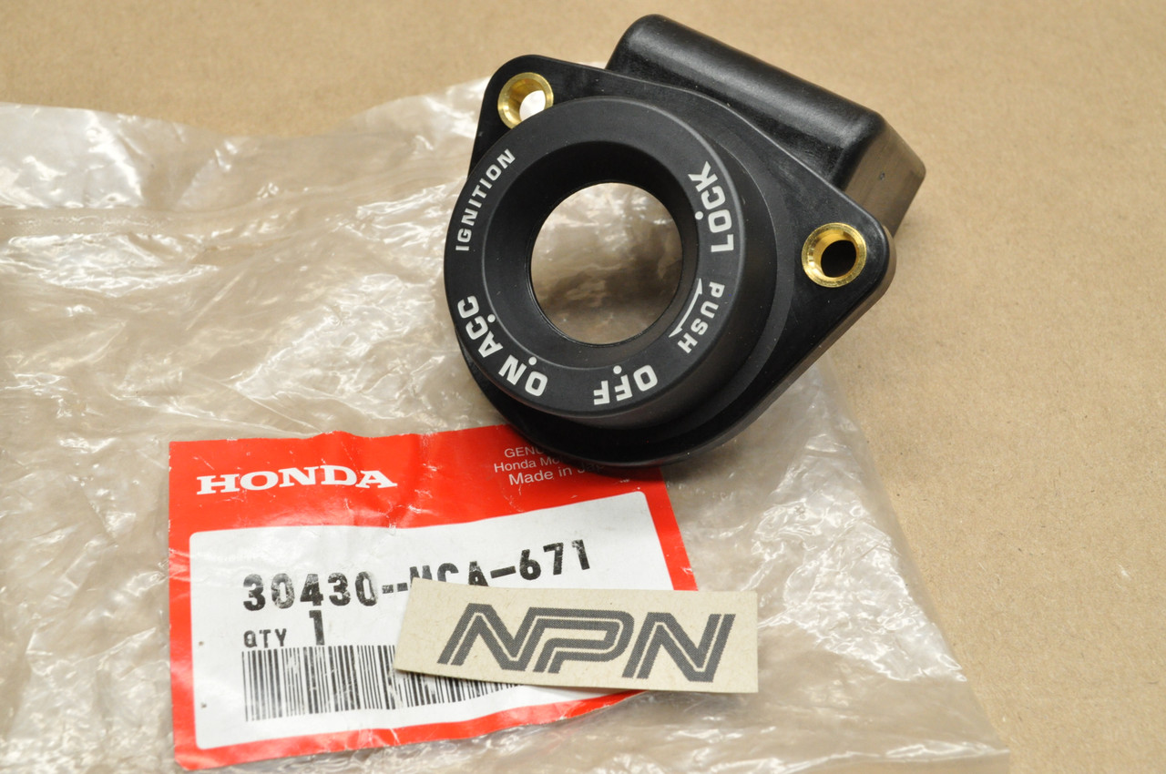 NEW OEM Honda 2001-17 GL1800 Gold Wing Ignition Switch Top Cover 30430-MCA-671
