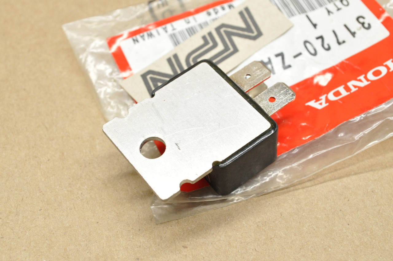 NOS Honda EB3500 EG2500 EM5000 ES6500 EV6010 EX4500 EX5500 DC Diode 31720-ZA8-013