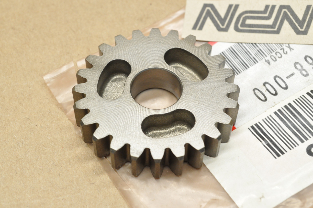 NOS Honda ATC110 ATC125 CT110 TRX125 Main Shaft Top Gear 24T 23471-968-000