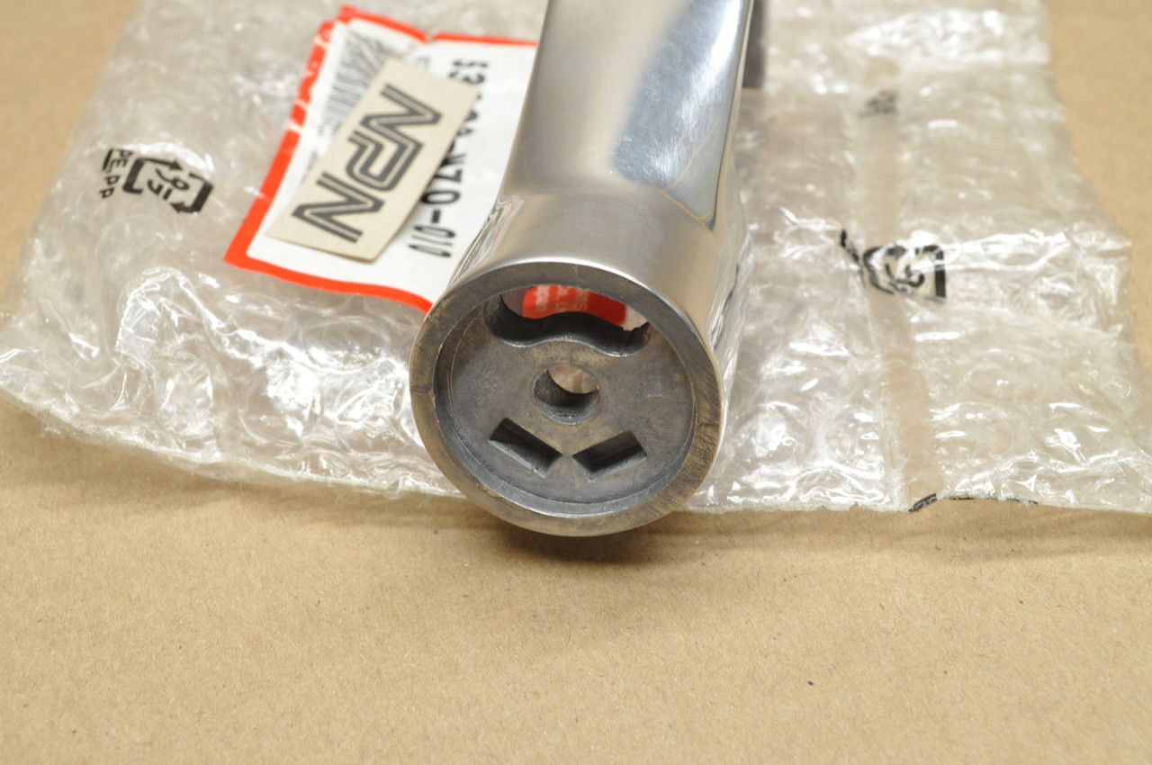 NOS Honda GL1500 Valkyrie Front Turn Signal Holder Stay Bracket 53103-MZ0-010